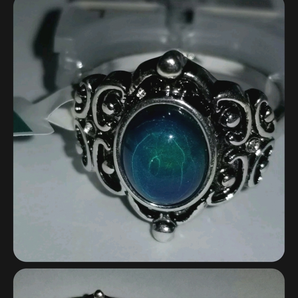 OVAL MOOD RING BOHEMIAN CHANGING COLORS SIZES SILVER